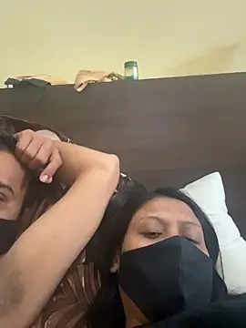 indianshycouple's cam snapshot