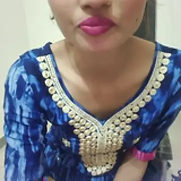 hot_kavya002's cam snapshot