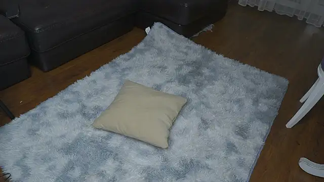 JennyShade's cam snapshot