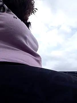 Mari-98's cam snapshot