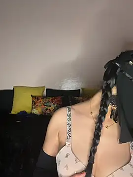 Jumanaa live sex cam