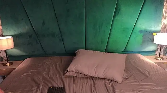 Aaron_Eze's cam snapshot