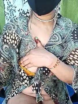 alinaarora's cam snapshot