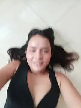 Julieth_hot-69's cam snapshot