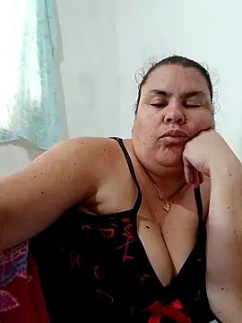 yaneth_'s cam snapshot