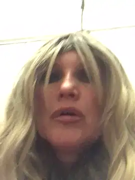 Snejnaya's cam snapshot