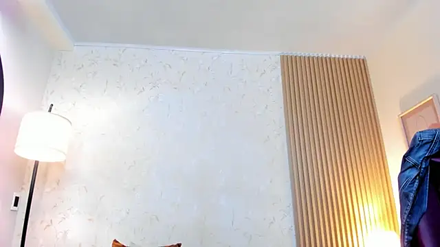 scarlet_edwars's cam snapshot