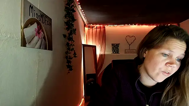 CallMeMaria's cam snapshot