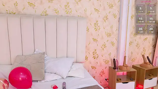 Celeste_Clarke's cam snapshot