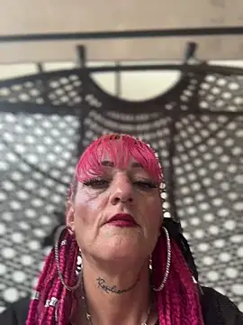 Karolaiin_LS's cam snapshot