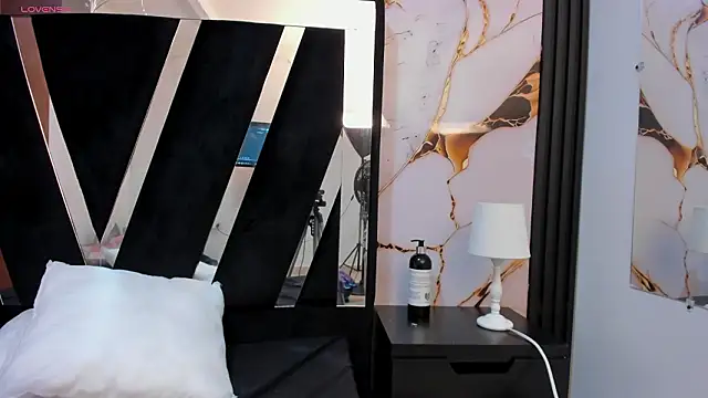 KarinaSimonz's cam snapshot