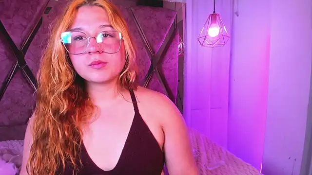 shantal_cooper_'s cam snapshot