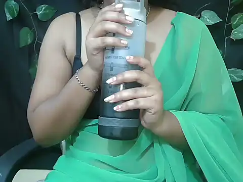 Rashmi-Sexy's cam snapshot