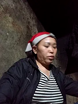 dakota-kis's cam snapshot