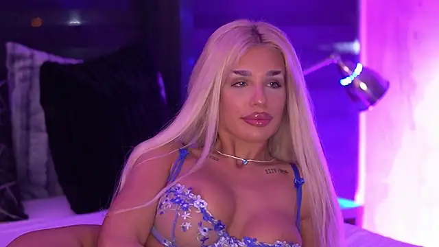 Candy_Ivy's cam snapshot