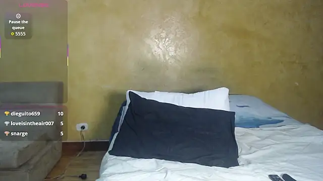 LilyQueen_cg's cam snapshot