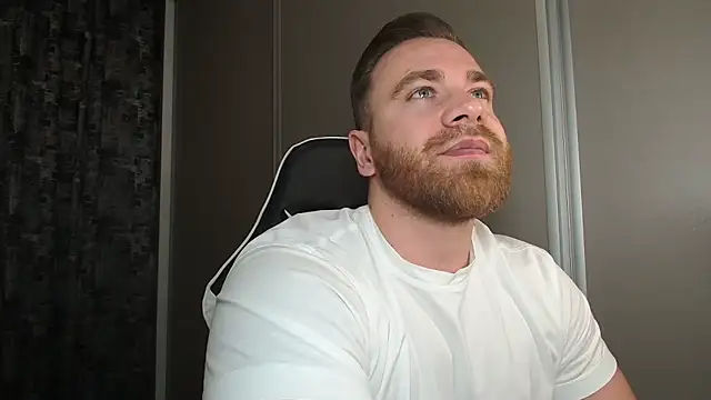 Thori92 live sex cam