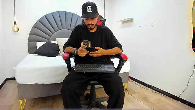 MatthewCullen live sex cam