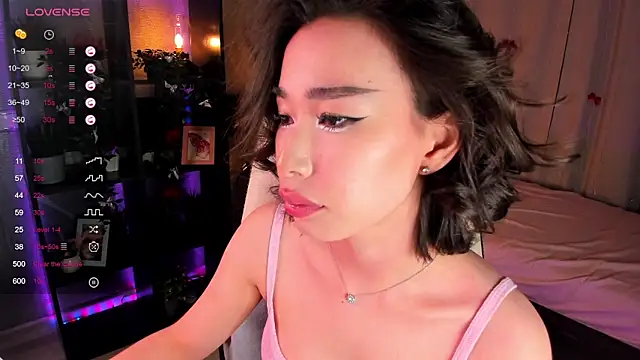 sensualily live sex cam