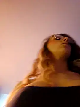 LilyOrion's cam snapshot