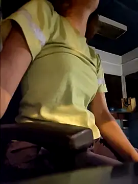 AbidingAuspices's cam snapshot