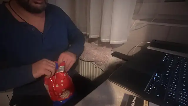 TARKAN1 live sex cam