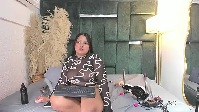 Chloe_jackson25's cam snapshot