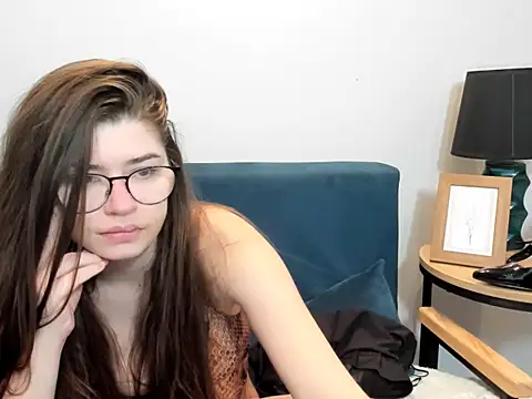 AnnaDevine's cam snapshot