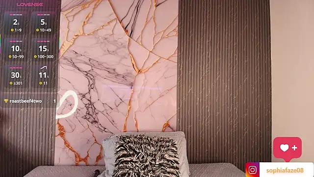 big_tits_in_your_face live sex cam