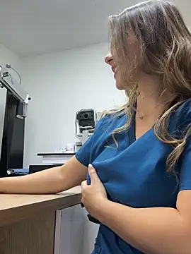 alicee16 live sex cam