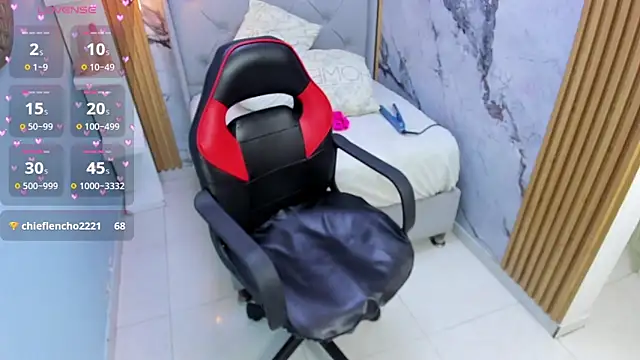 DARIAJACKSON1's cam snapshot