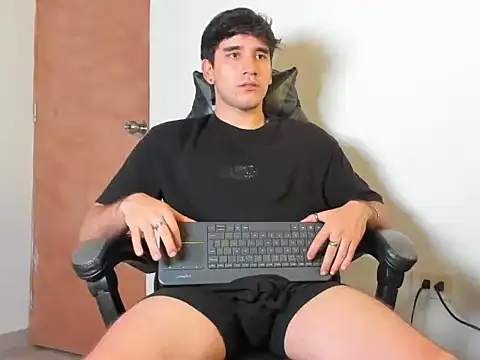 leo030809 live sex cam