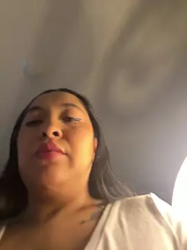 latina_curvy22's cam snapshot