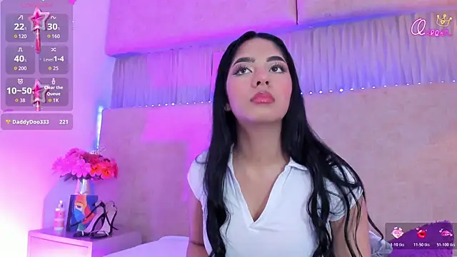 _kyraa_'s cam snapshot