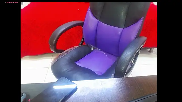 Cloe_r's cam snapshot