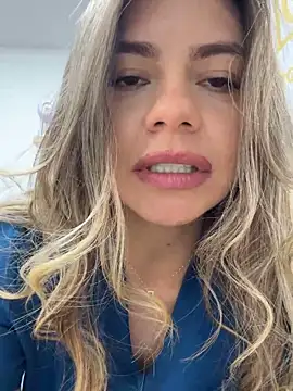 alicee16 live sex cam