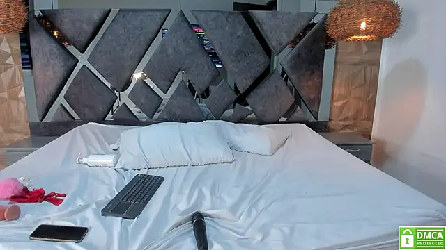 Selene__Lopez_'s cam snapshot