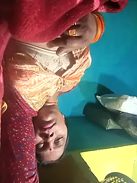 Rt_shreya's cam snapshot