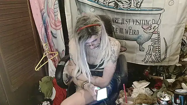 Ombeline1 live sex cam