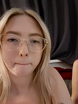caressyourself live sex cam