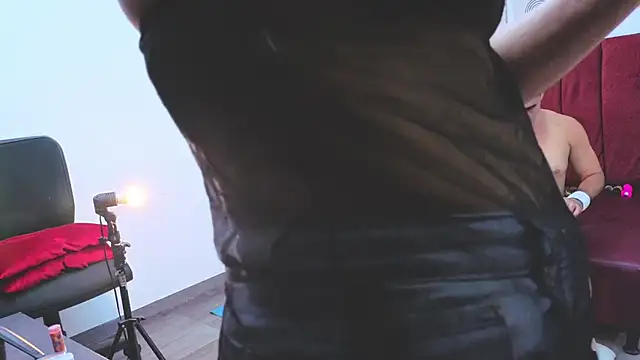 Giselle_James's cam snapshot