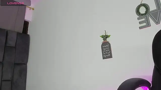 MissDiabla_ live sex cam