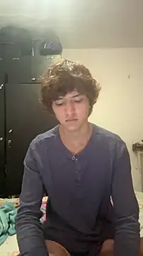 JoelnClouds's cam snapshot