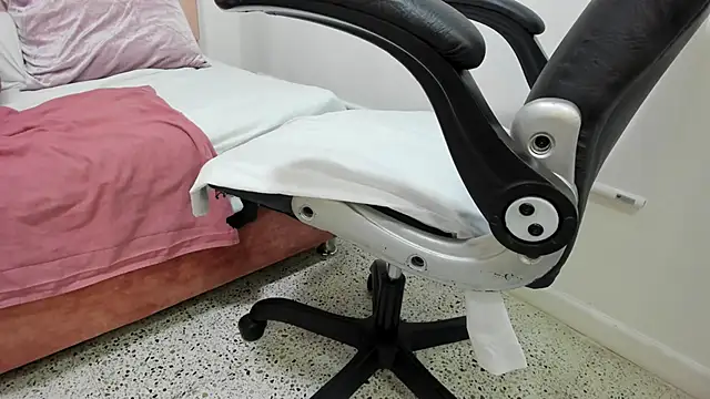 lissaharris's cam snapshot