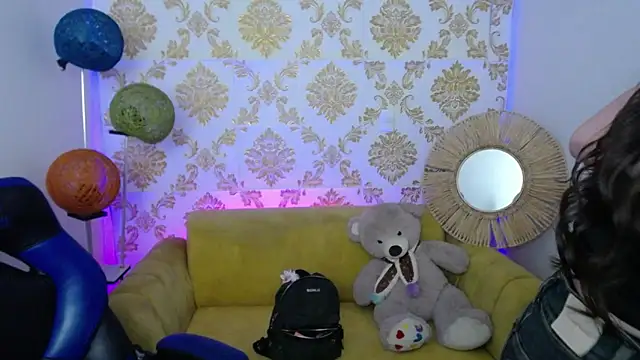 ALISS_M_'s cam snapshot