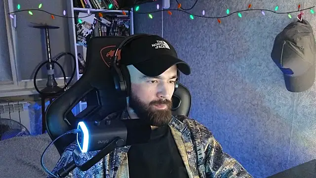 _Mostly_'s cam snapshot