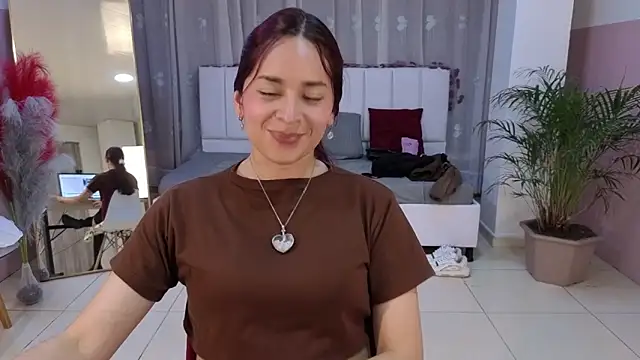 alaia_skater's cam snapshot