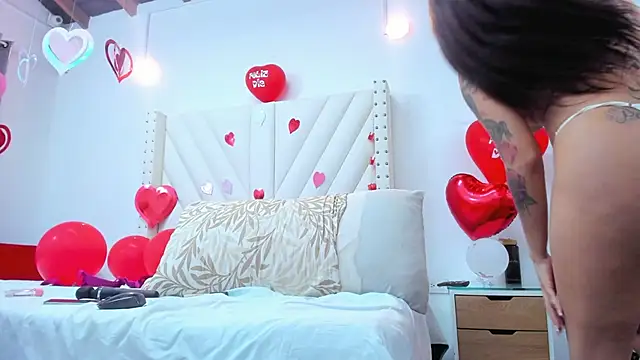 Abbieforero's cam snapshot