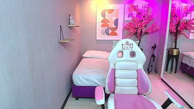 Veronica_miiller's cam snapshot