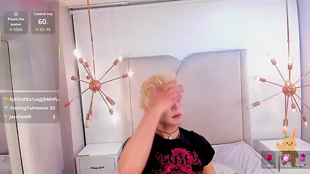 Valentin0_3 live sex cam